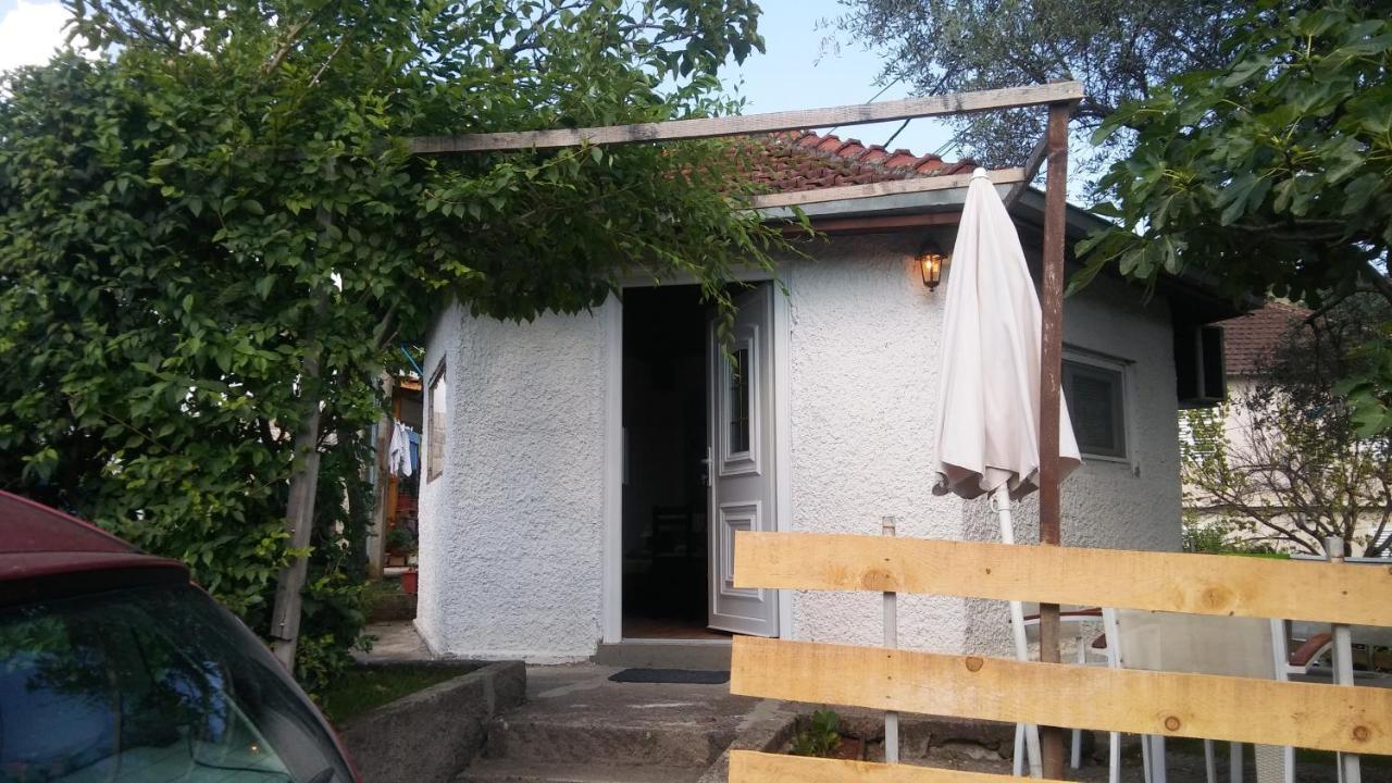 Petkovic Apartmani 1 Τίβατ Εξωτερικό φωτογραφία