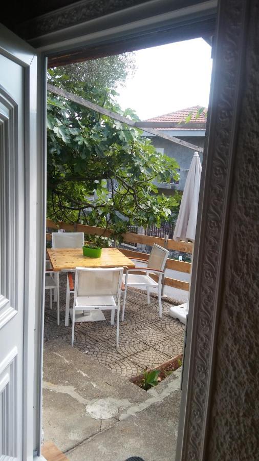 Petkovic Apartmani 1 Τίβατ Εξωτερικό φωτογραφία